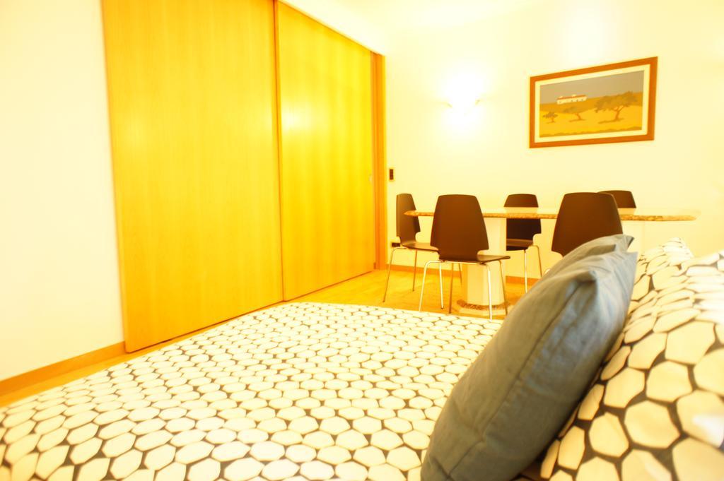 Modern Apartment Near The Bridge Lisabona Exterior foto