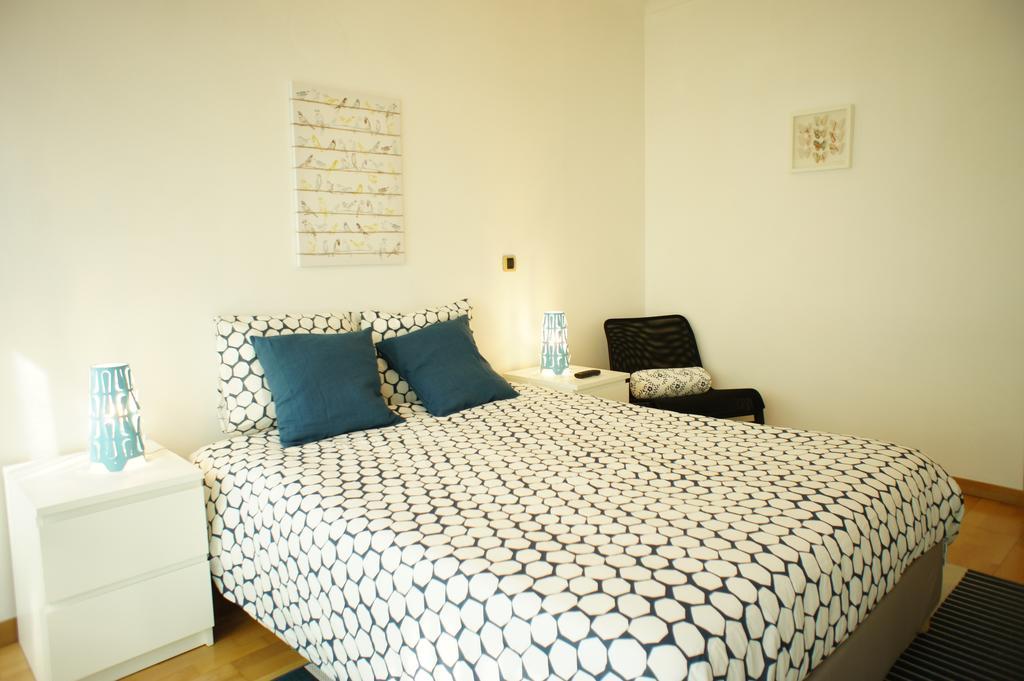Modern Apartment Near The Bridge Lisabona Exterior foto