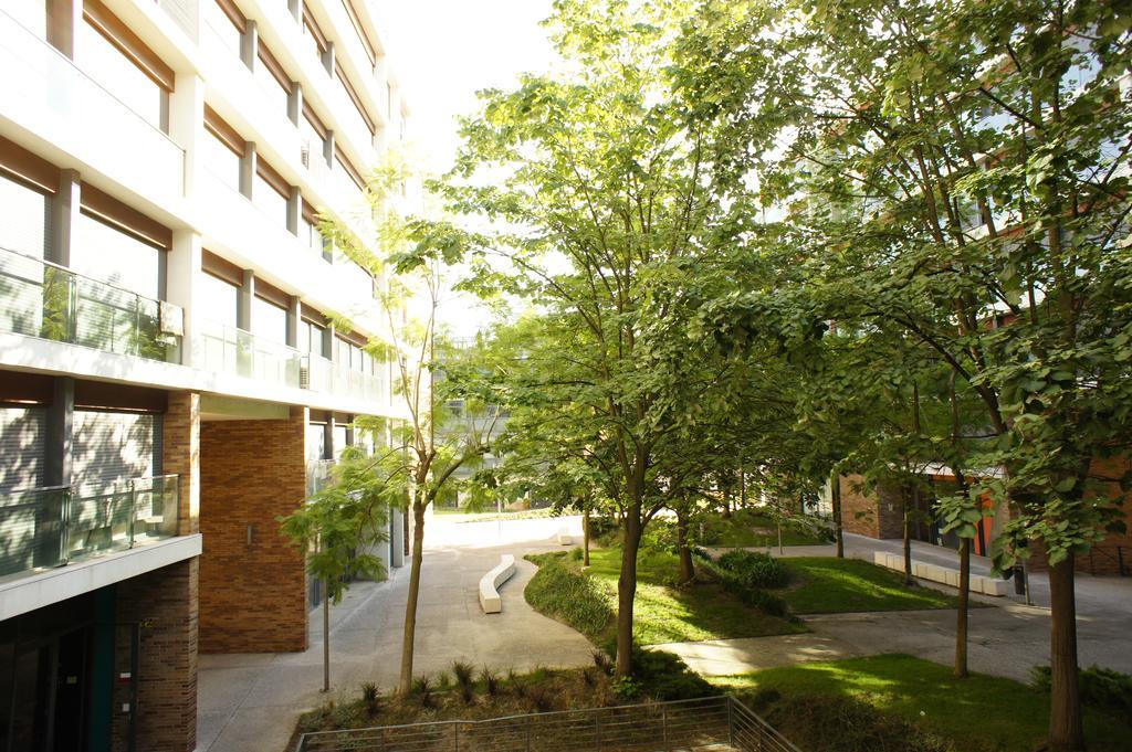 Modern Apartment Near The Bridge Lisabona Exterior foto